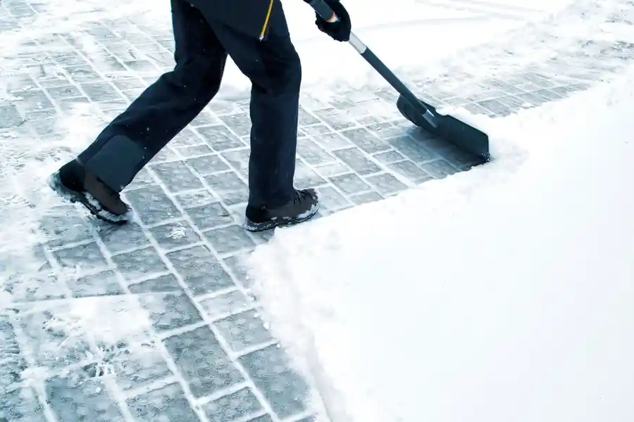 How To Remove Snow From a Driveway Gunnison, CO How To Remove Snow From a Driveway Gunnison, CO